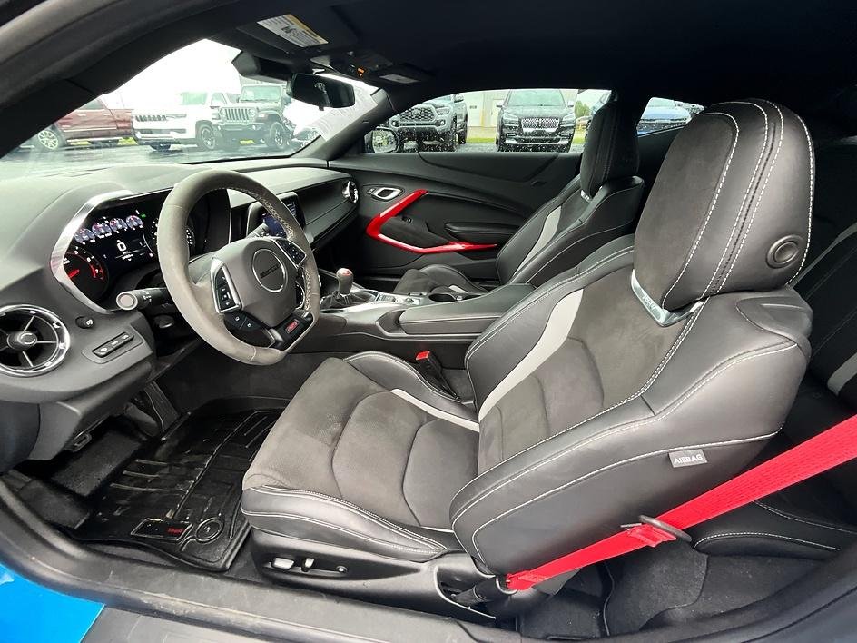 Used 2022 Blue Chevrolet SS image 14