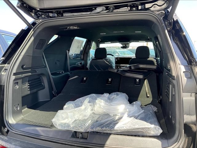 2026 Chevrolet Traverse LT - Photo 15