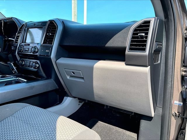 Used 2017 Caribou Metallic Ford XL image 13