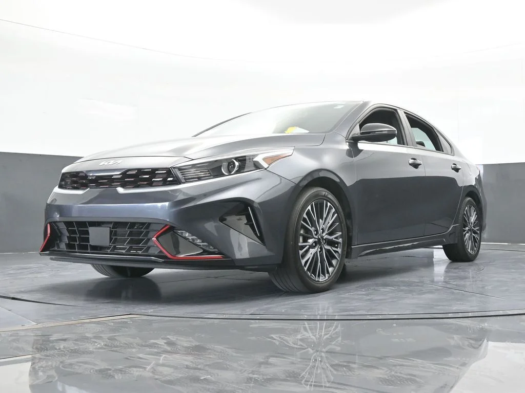Used 2024 Gravity Gray Kia GT-Line image 56
