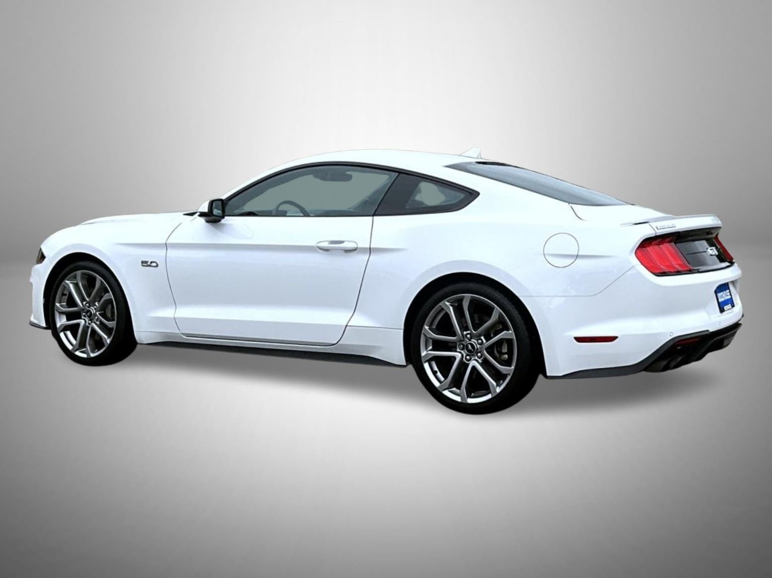 Used 2022 White Ford GT Premium image 7