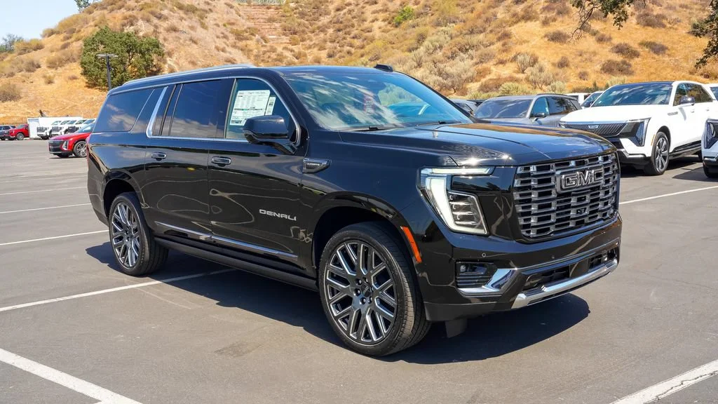 New 2026 Onyx Black GMC Denali Ultimate image 6