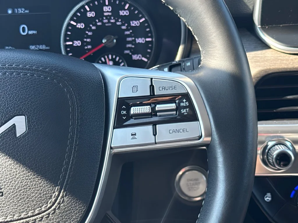 Used 2022 Silver Kia EX image 15