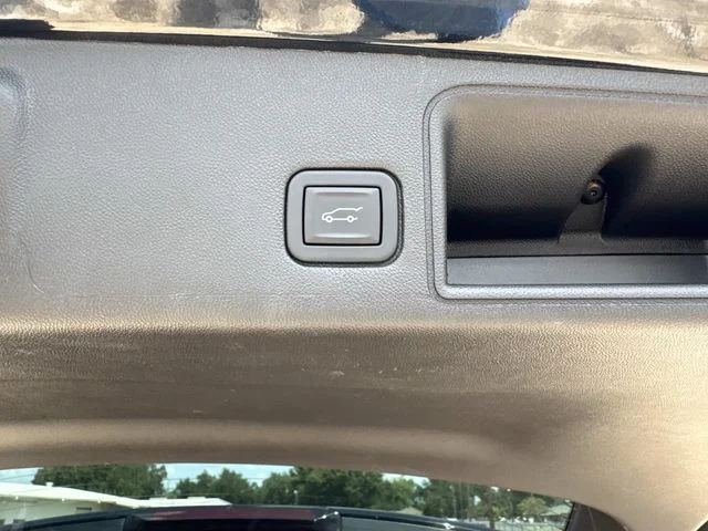 Used 2023 Black GMC AT4 image 50