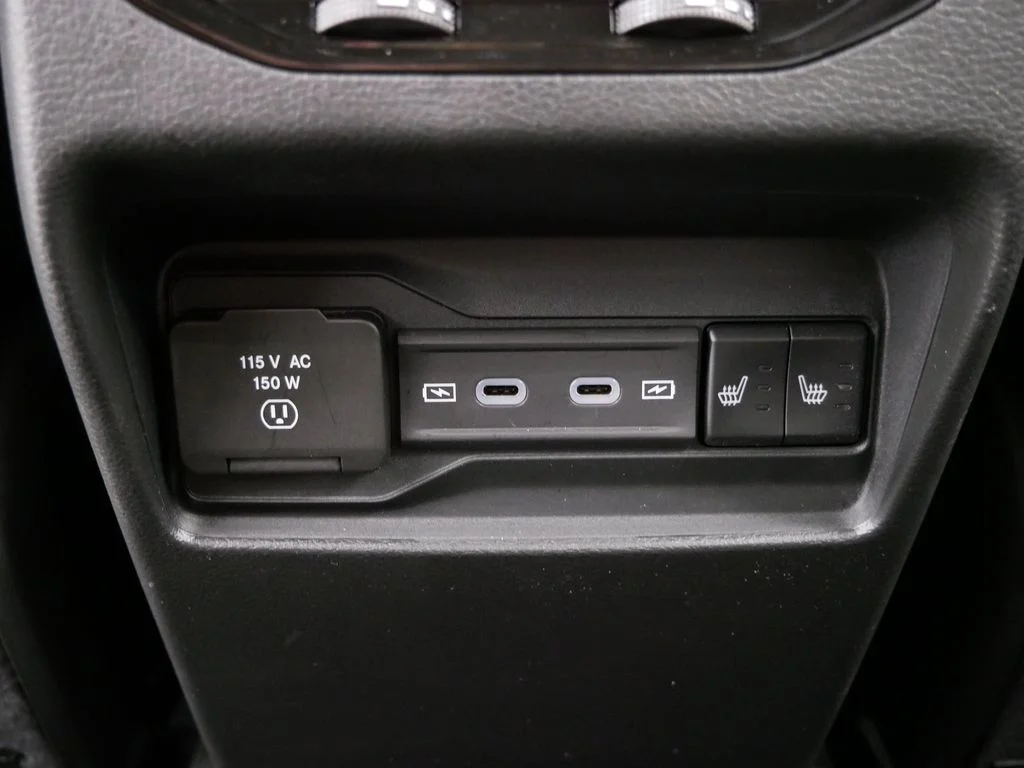 New 2026 Bright White Clearcoat Jeep Limited image 15