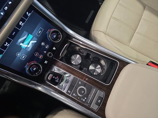 Used 2019 Blue Land Rover HSE image 28
