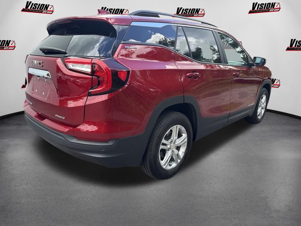 Used 2023 Red GMC SLE image 5