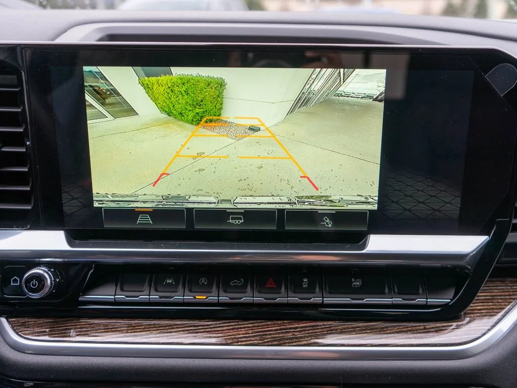 New 2026 Onyx Black GMC Elevation image 24
