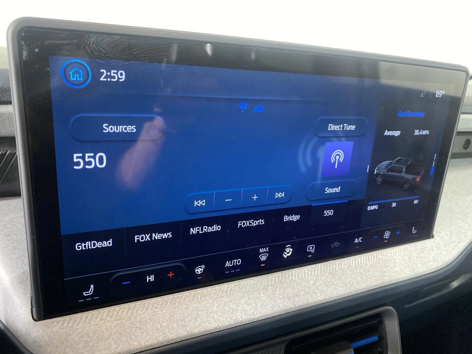 2025 Ford Maverick XLT - Photo 17
