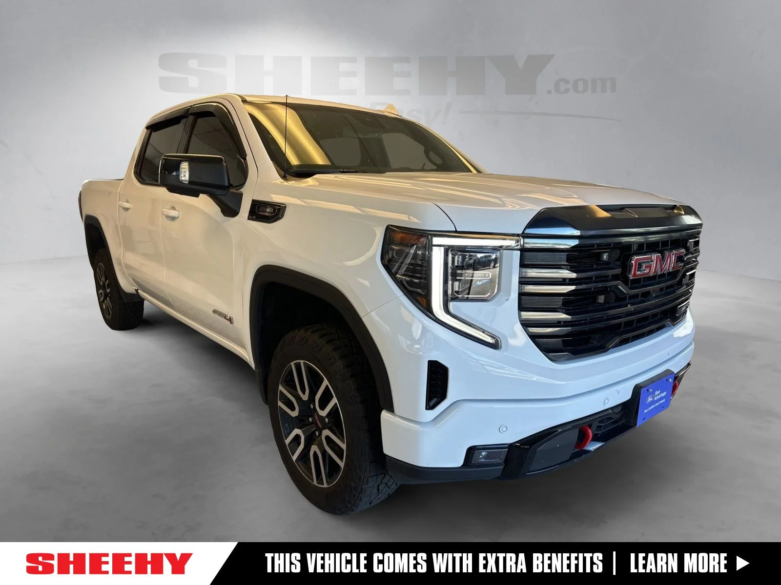2023 GMC Sierra 4WD Crew Cab Short Box AT4's photo
