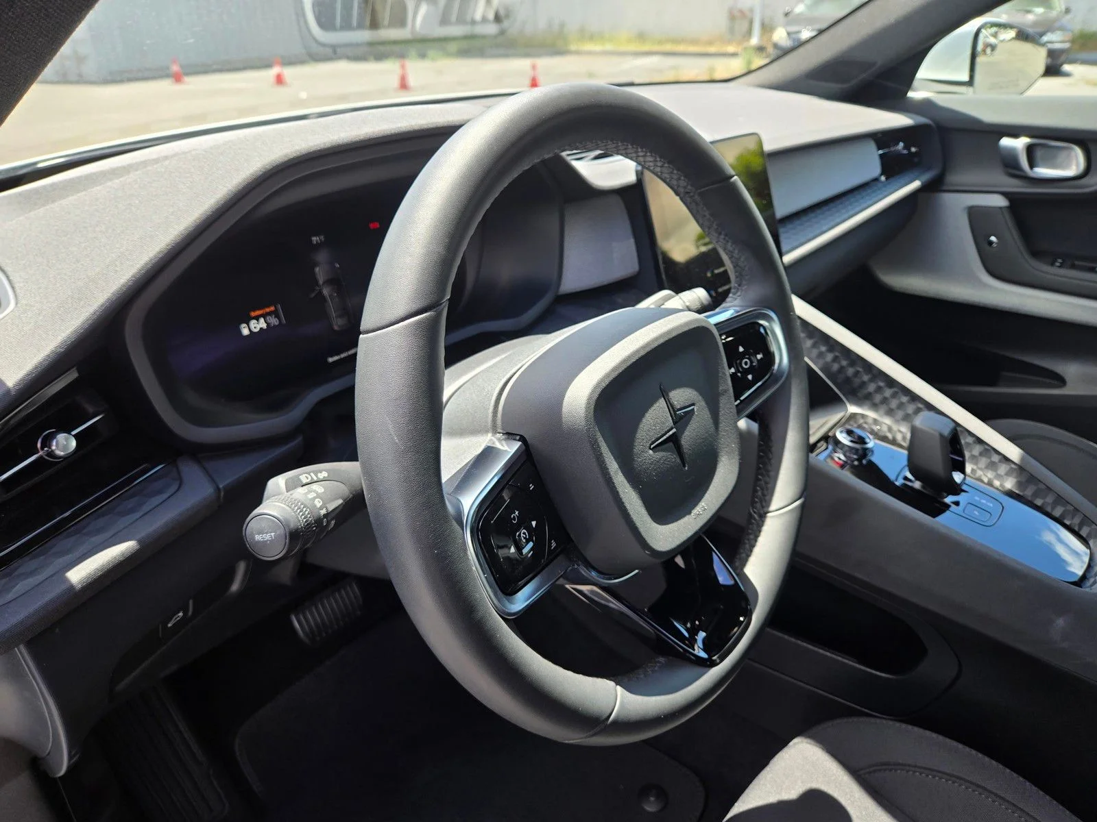 Used 2024 White Polestar Long Range Dual Motor image 11