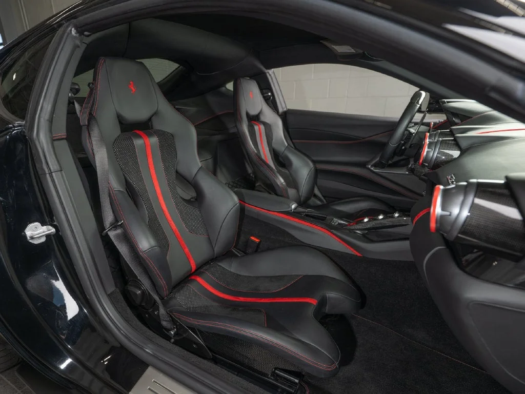 Certified Used 2020 Nero Ferrari Base image 15