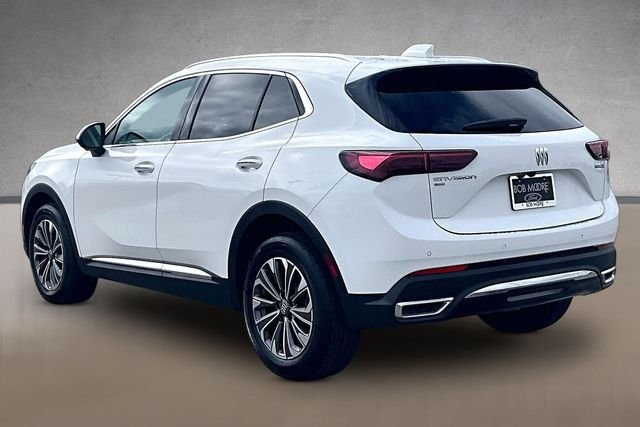 Used 2024 Summit White Buick Preferred image 9