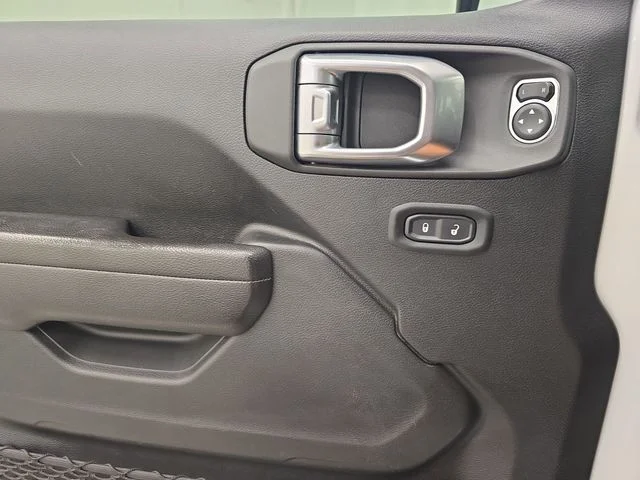Used 2023 Bright White Clearcoat Jeep Sport S image 35