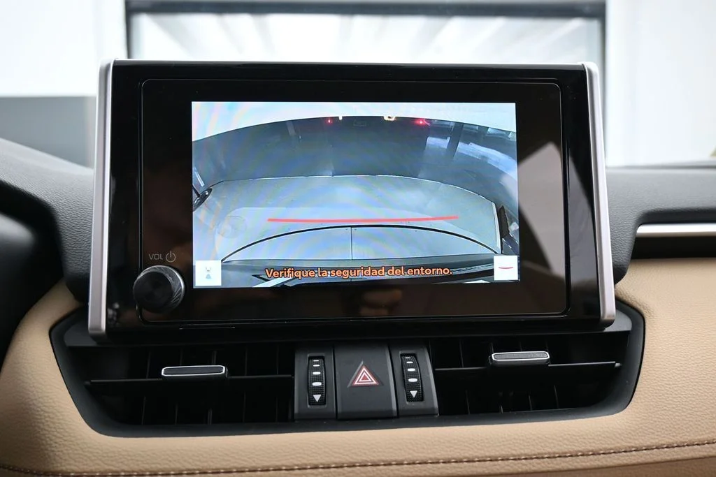 Used 2025 Midnight Black Metallic Toyota XLE Premium image 22