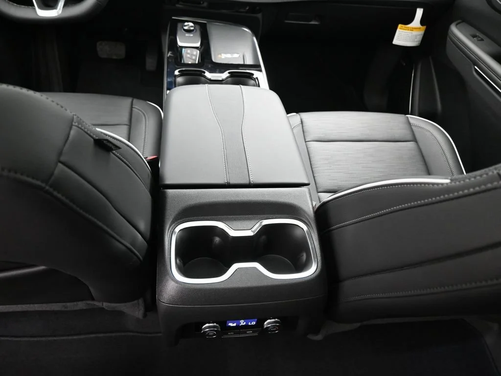 2026 Buick Enclave Sport Touring - Photo 24