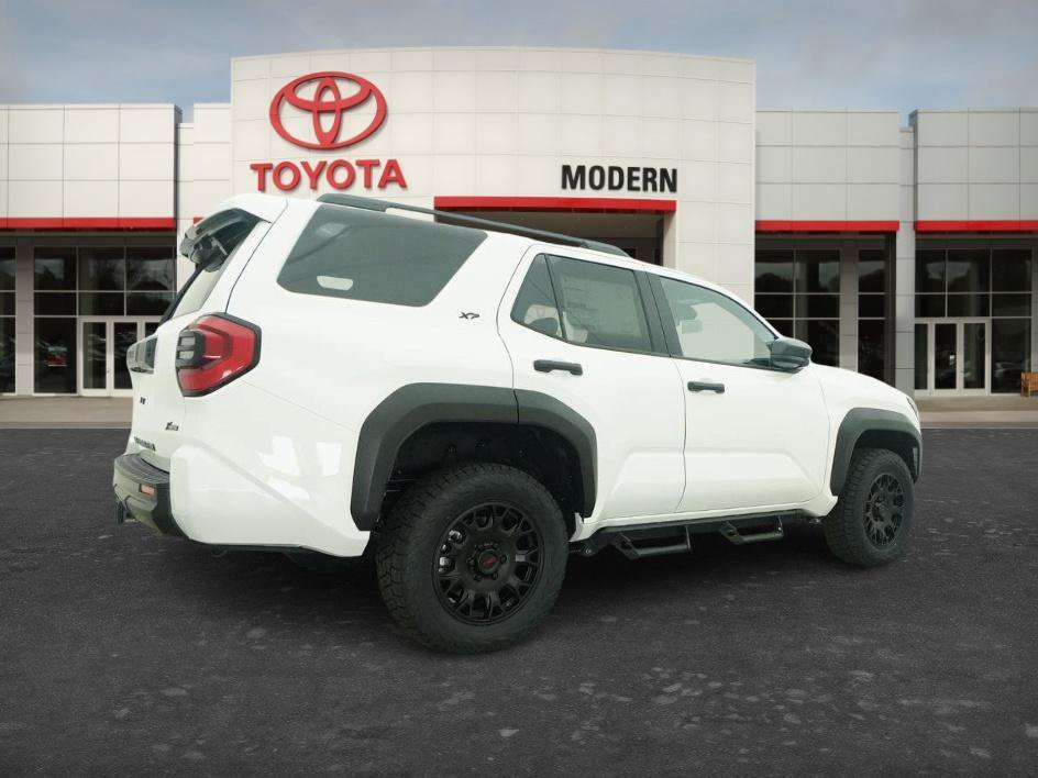 New 2026 Ice Cap Toyota SR5 image 17