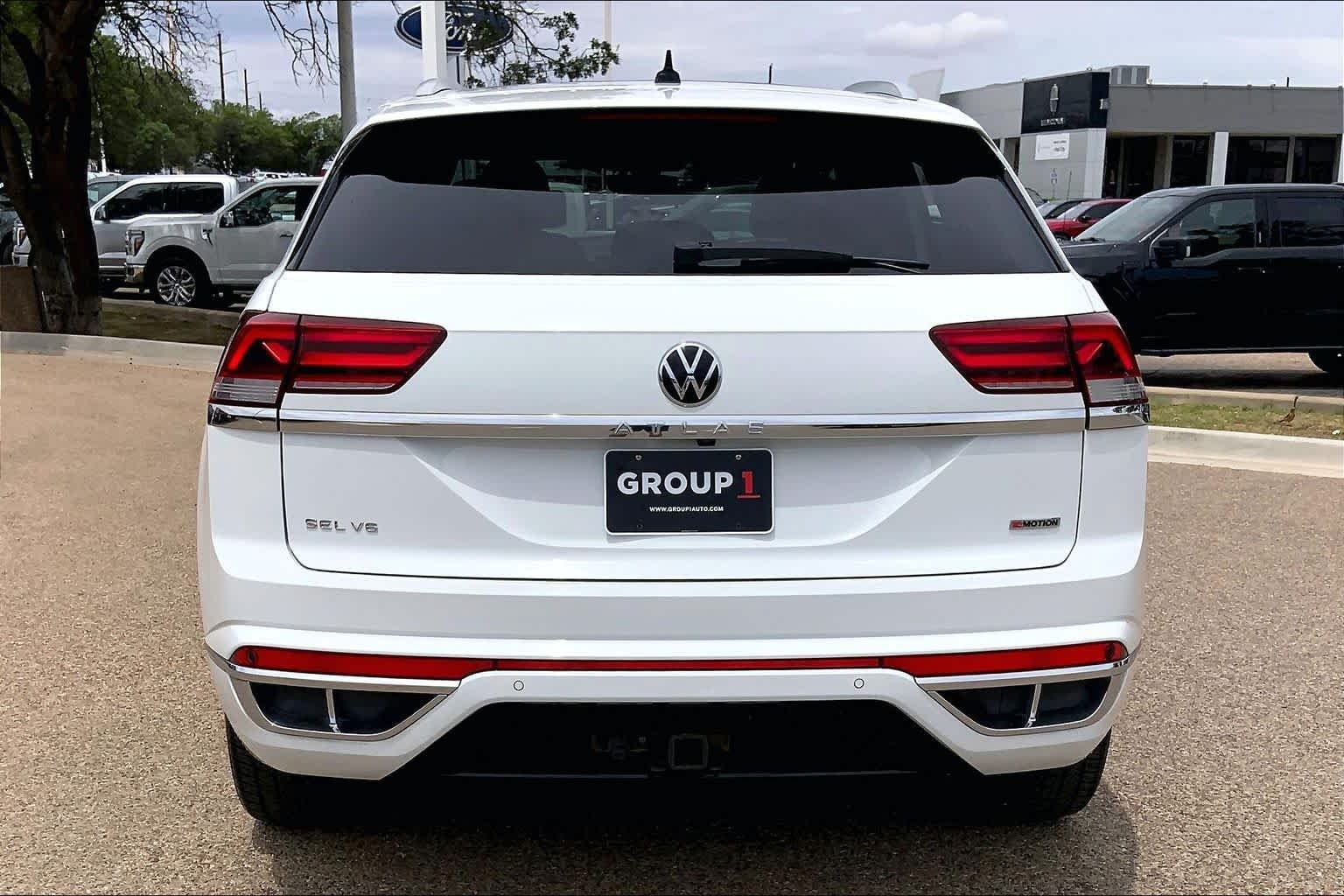 Used 2021 Pure White Volkswagen 3.6L V6 SEL Premium R-Line image 67