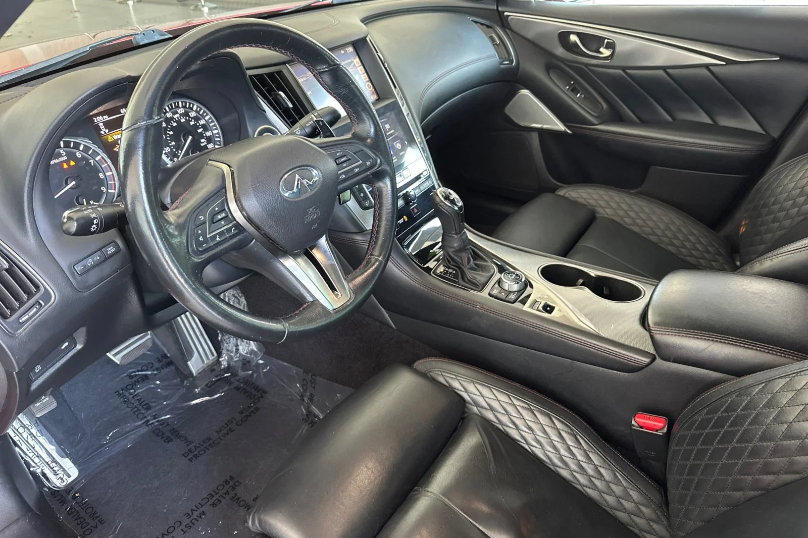 Used 2019 Red INFINITI Red Sport 400 image 13