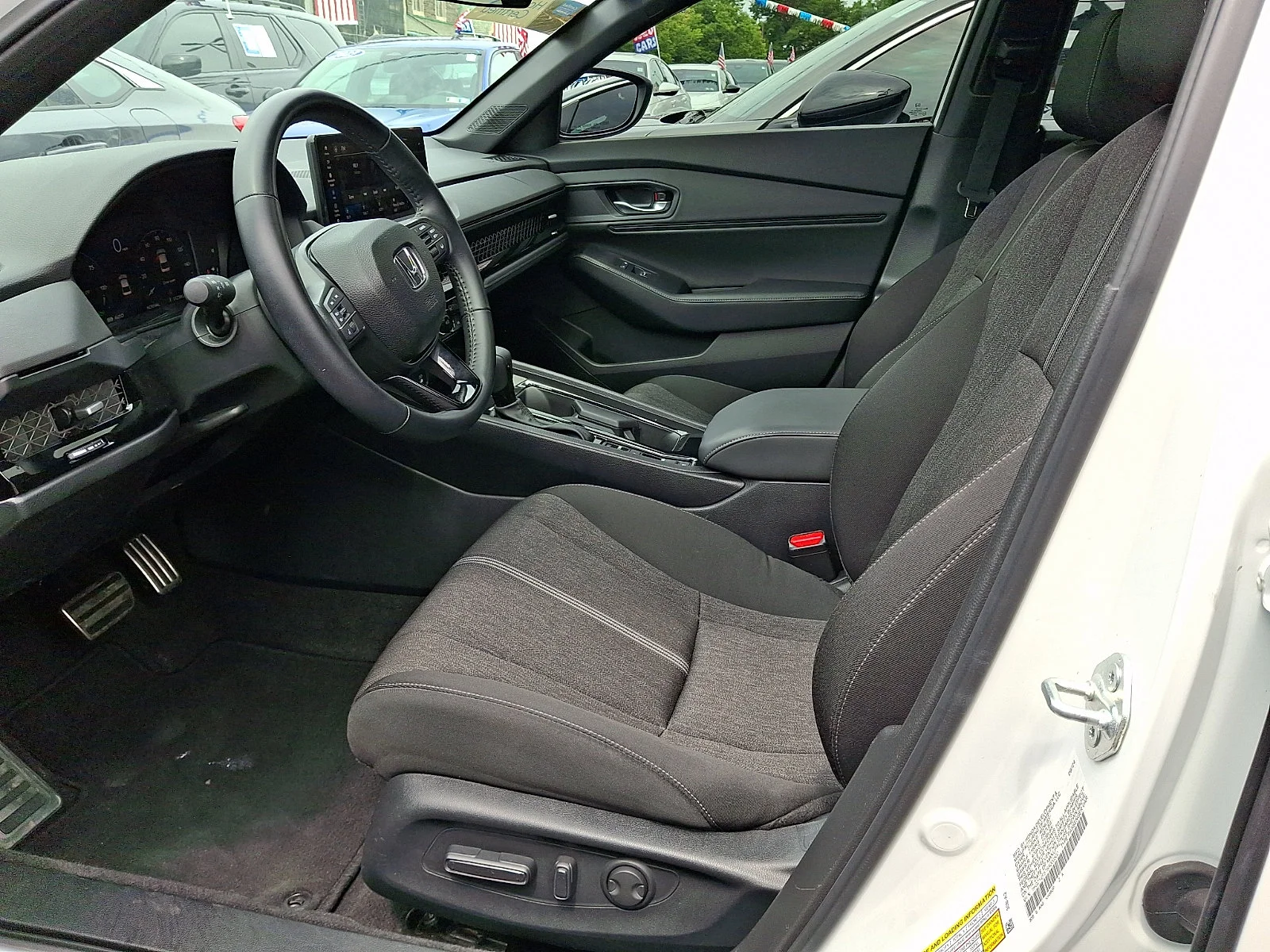 2025 Honda Accord Hybrid Sport - Photo 12