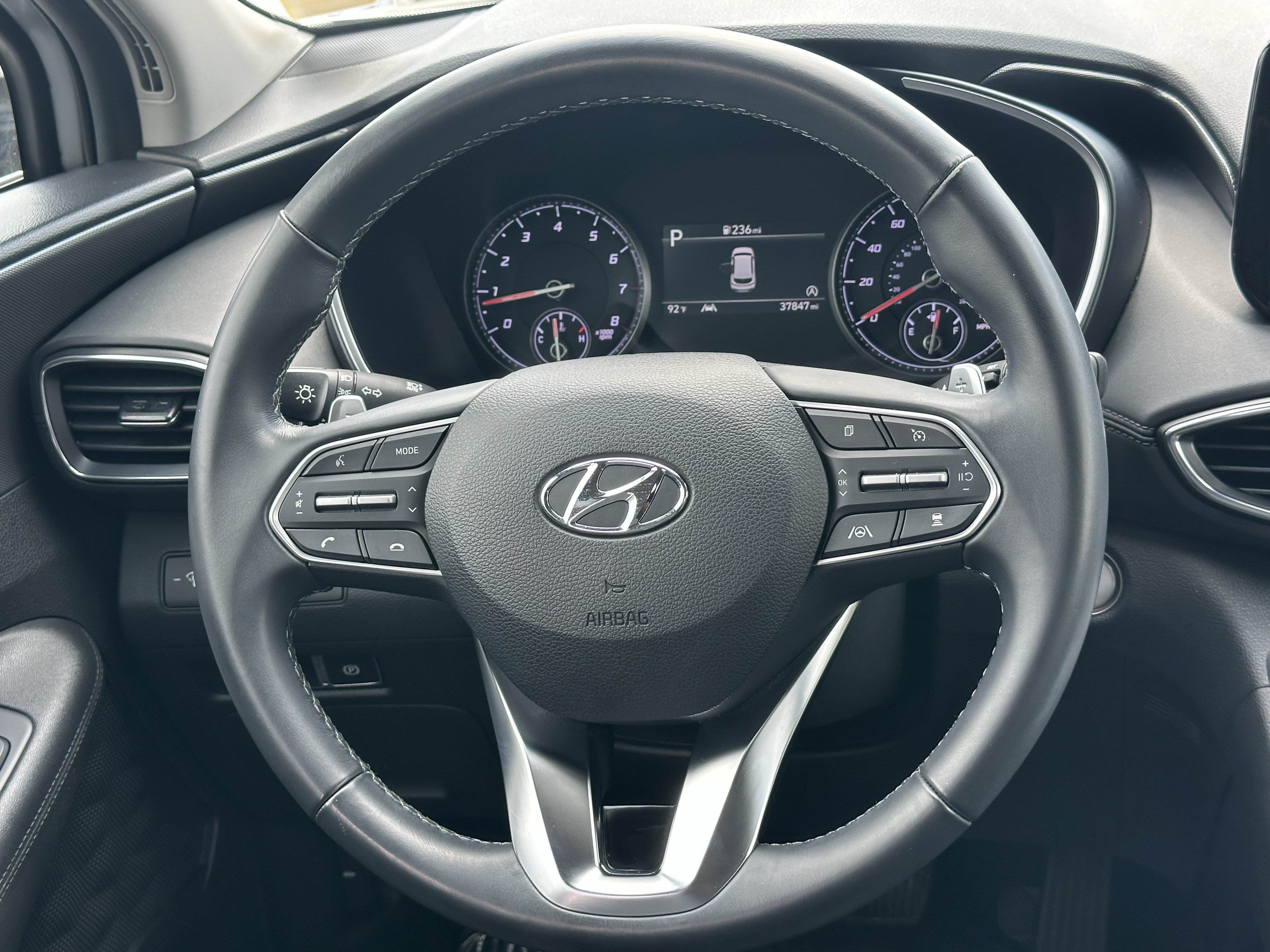 Used 2023 Shimmering Silver Hyundai SEL image 22
