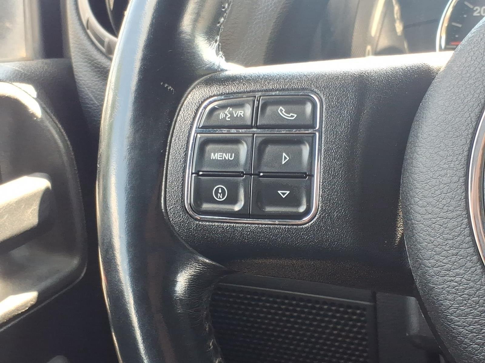Used 2015 Billet Silver Metallic Clearcoat Jeep Sport image 25