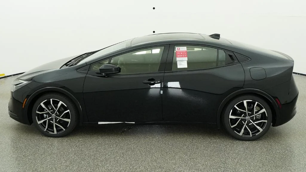 New 2026 Midnight Black Metallic Toyota XSE image 17