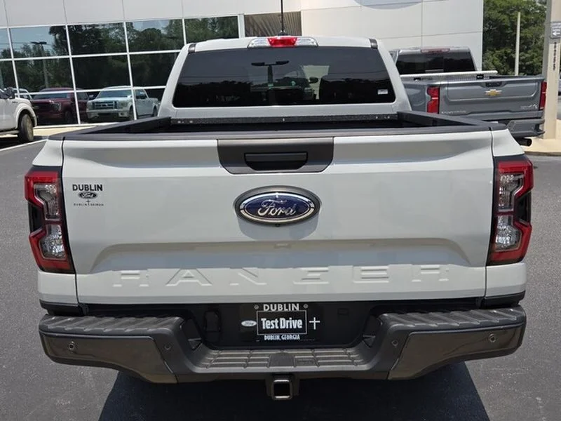 New 2026 Avalanche Ford XLT image 13