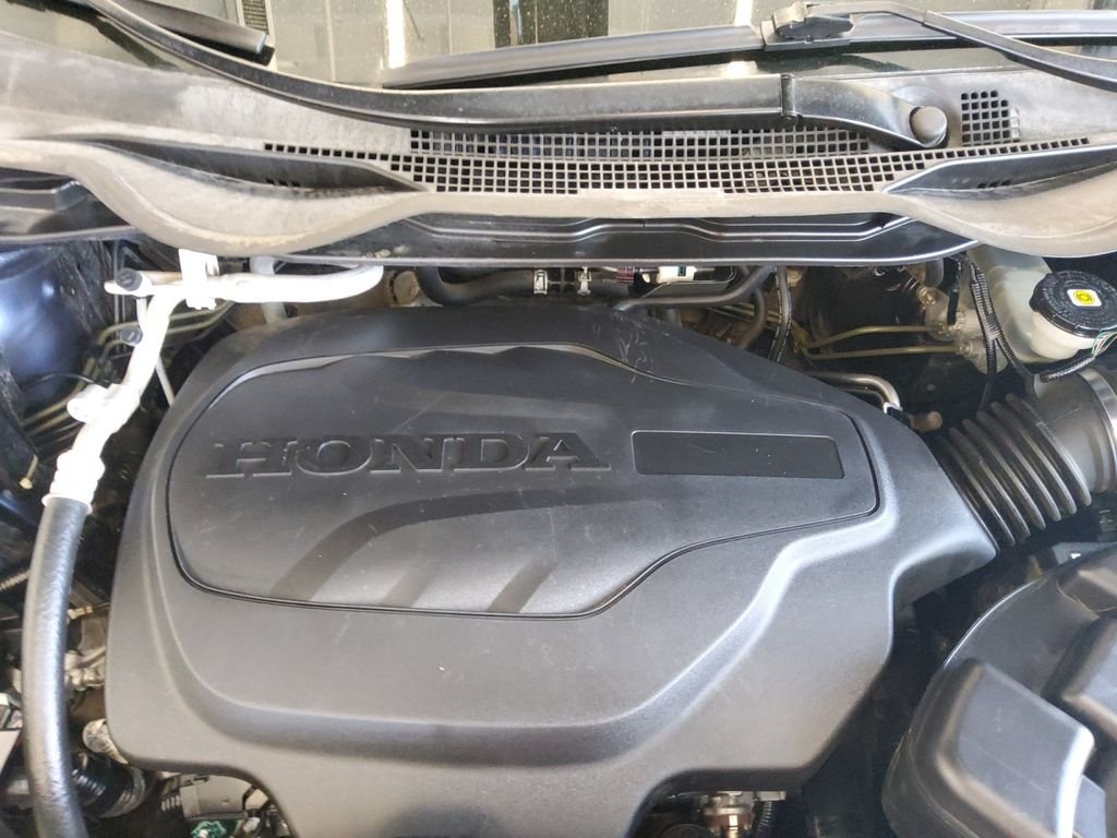 Used 2019  Honda EX image 21