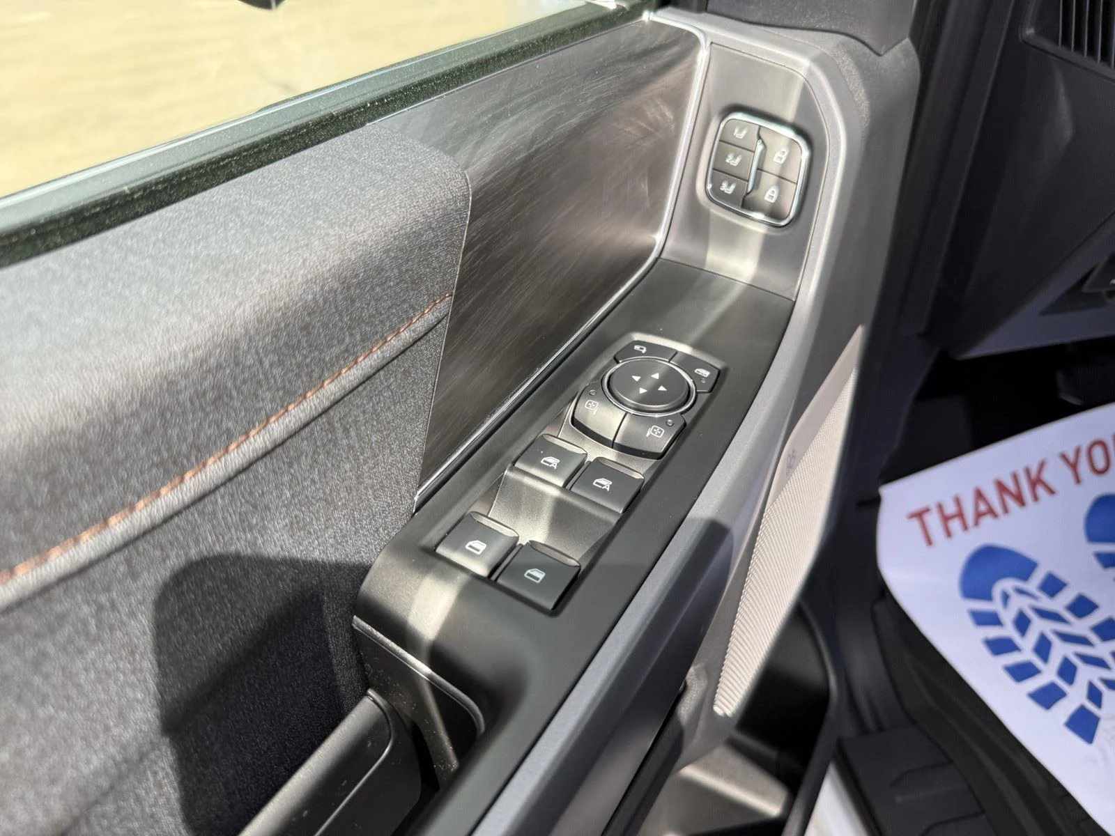 New 2026 Oxford White Ford Lariat® image 12