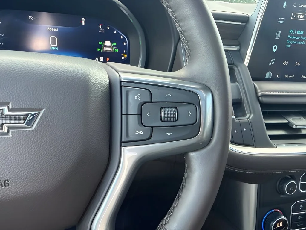 Used 2023 STERLING GRAY METALLIC Chevrolet Z71 image 19