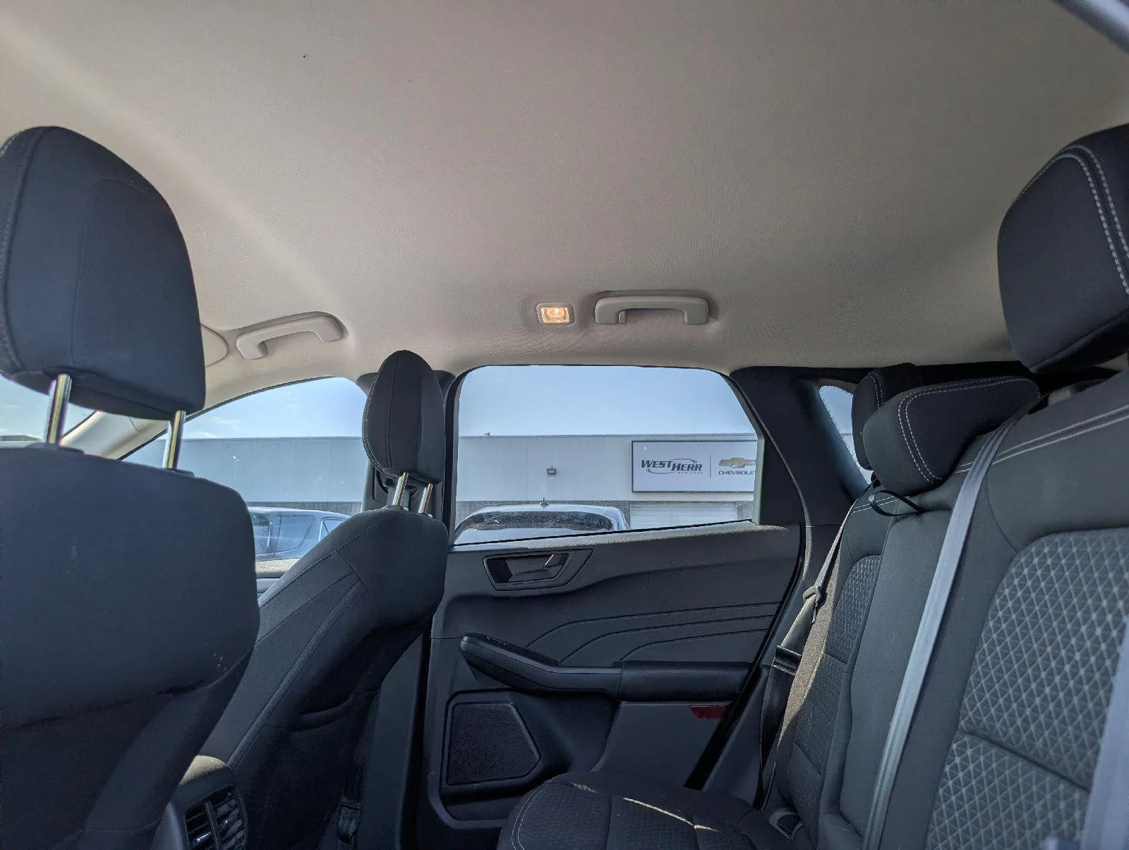 Used 2024  Ford Active image 13