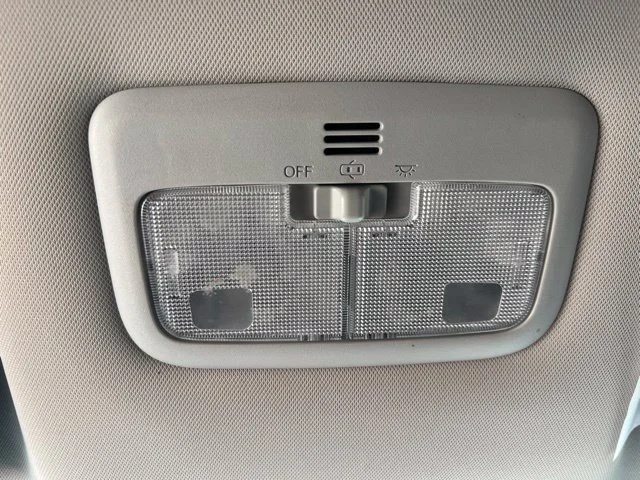 Used 2016 Silver Toyota S Plus image 22