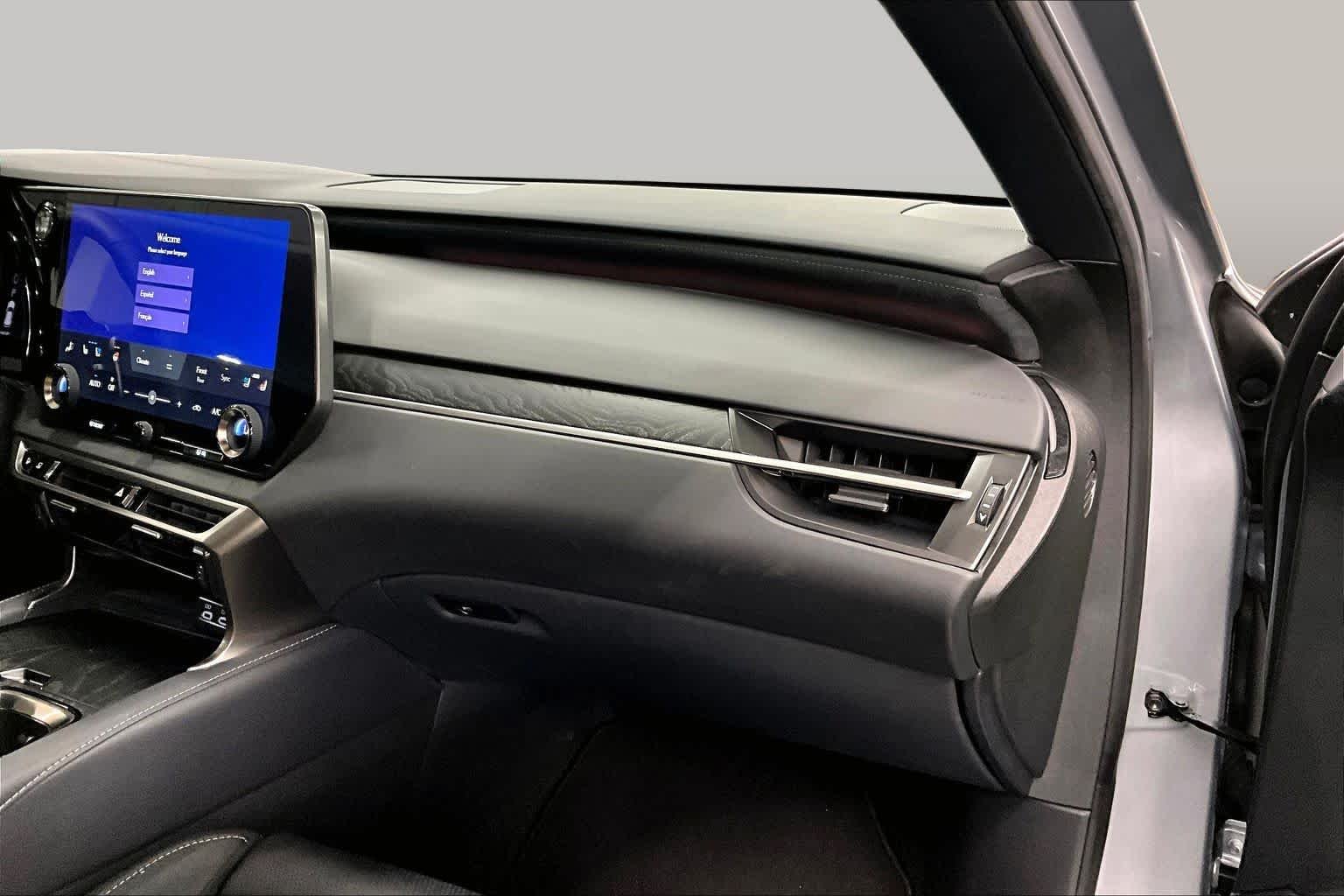Certified Used 2023 Iridium Lexus Luxury image 19