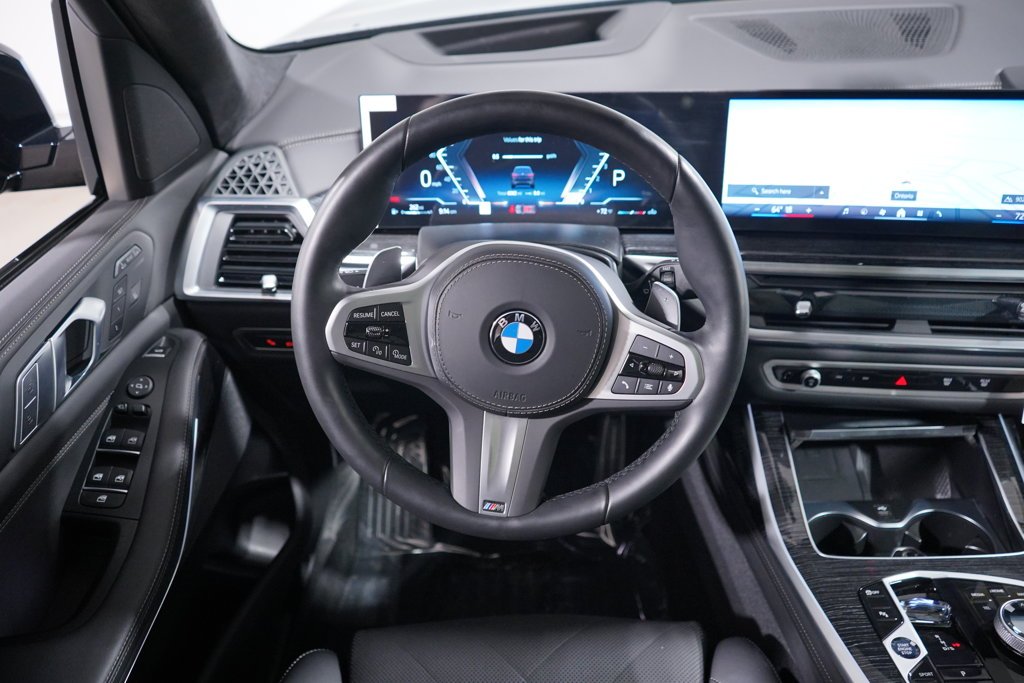 Used 2026 Black Sapphire Metallic BMW xDrive40i image 13