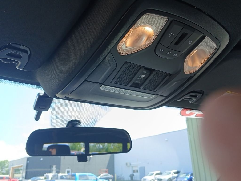 Used 2023 Silver Ram Tradesman image 23