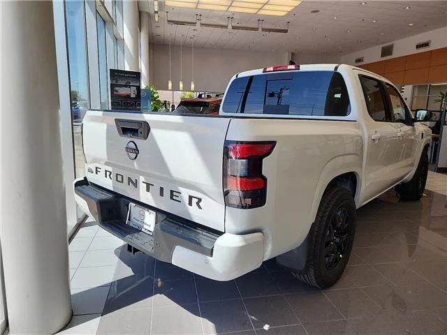 New 2026 QAK Glacier WH Nissan SV 4x2 Crew Cab 5 ft. box 126 in. WB image 2