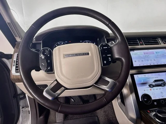 Used 2020 White Land Rover HSE image 12