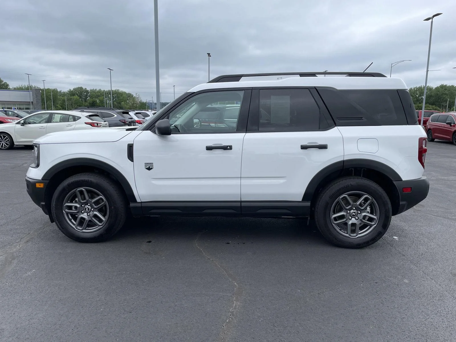 Used 2025  Ford Big Bend image 2