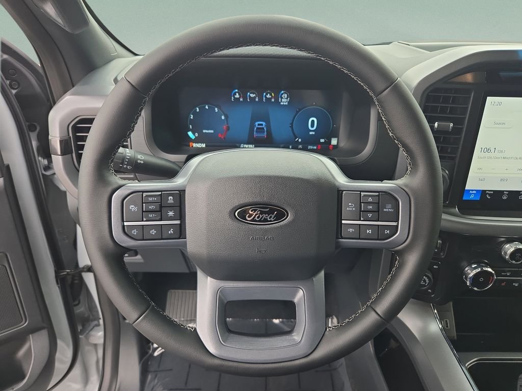 New 2025 White Ford XLT image 11