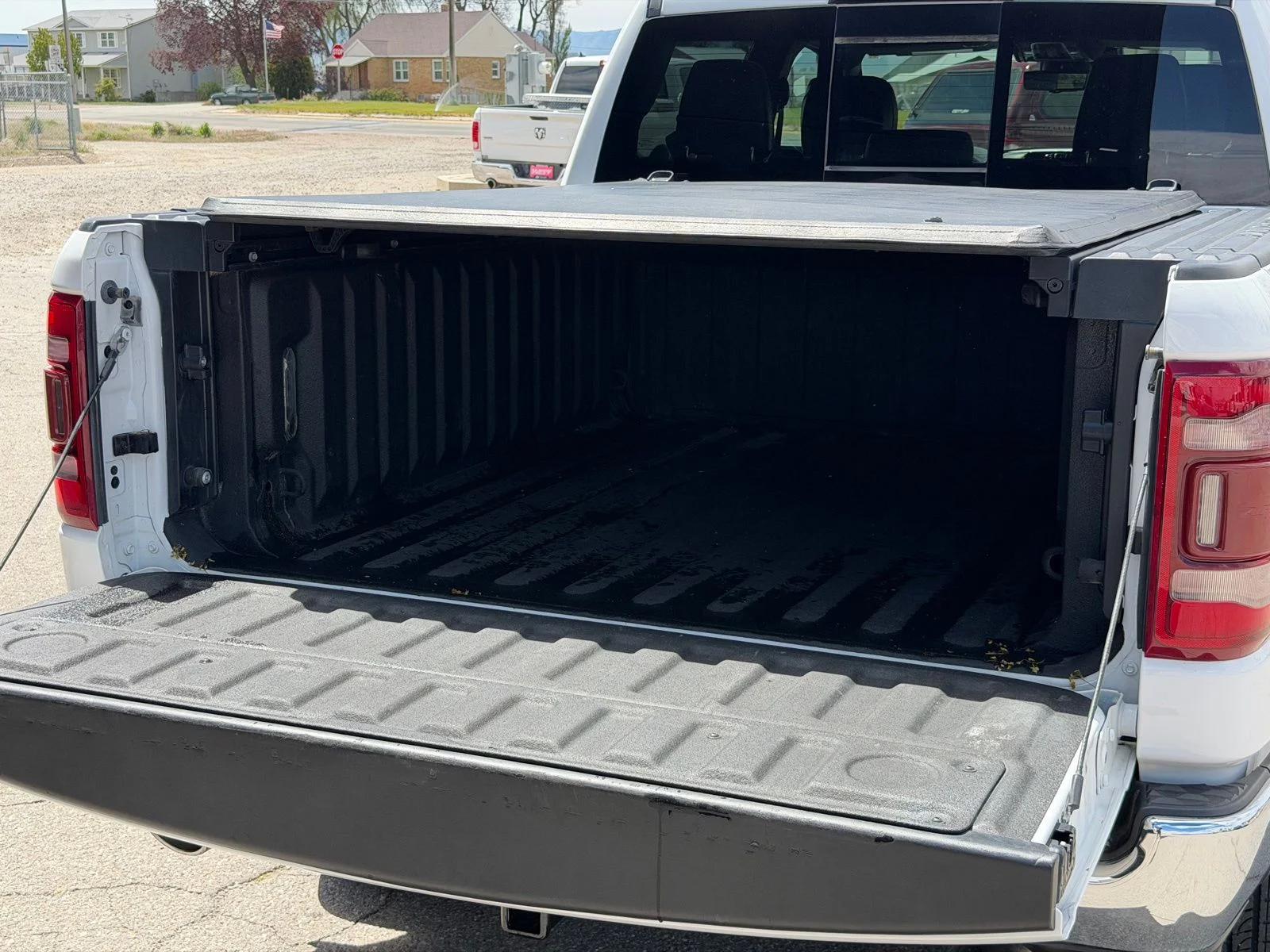 Used 2023 White Ram Laramie image 9