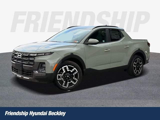 Used 2025 Green Hyundai Limited image 1