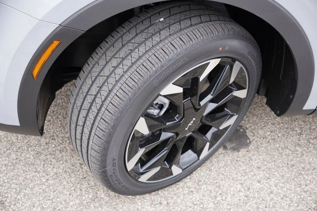 New 2026 Wolf Gray Kia EX image 9