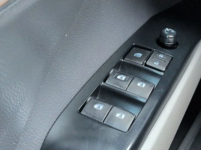 Certified Used 2019 2019 TOYOTA CAMRY LE Toyota LE image 14