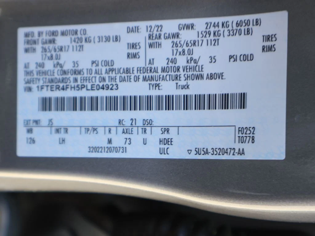 Used 2023 Silver Ford XLT image 42