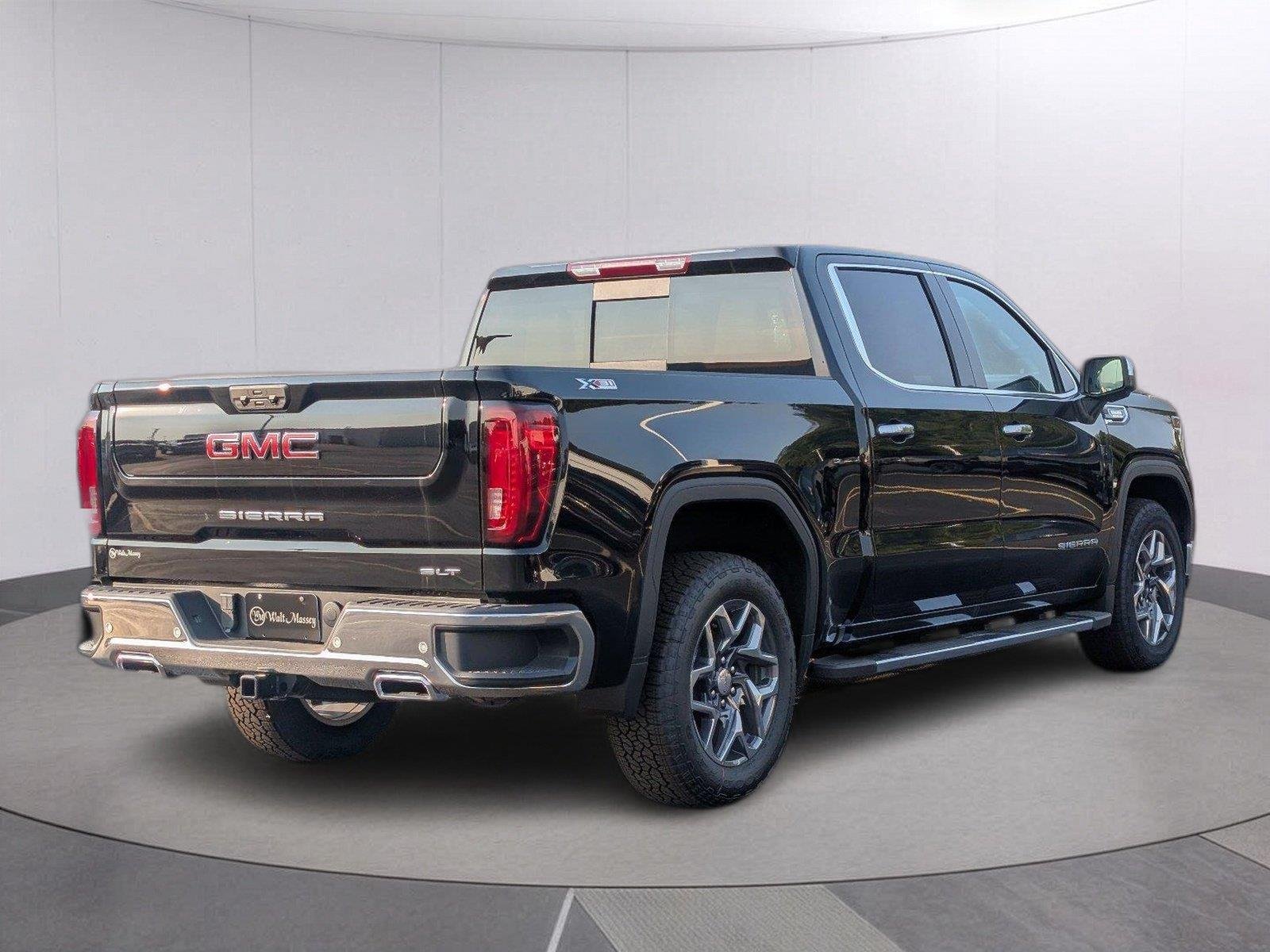 New 2026 Onyx Black GMC SLT image 6