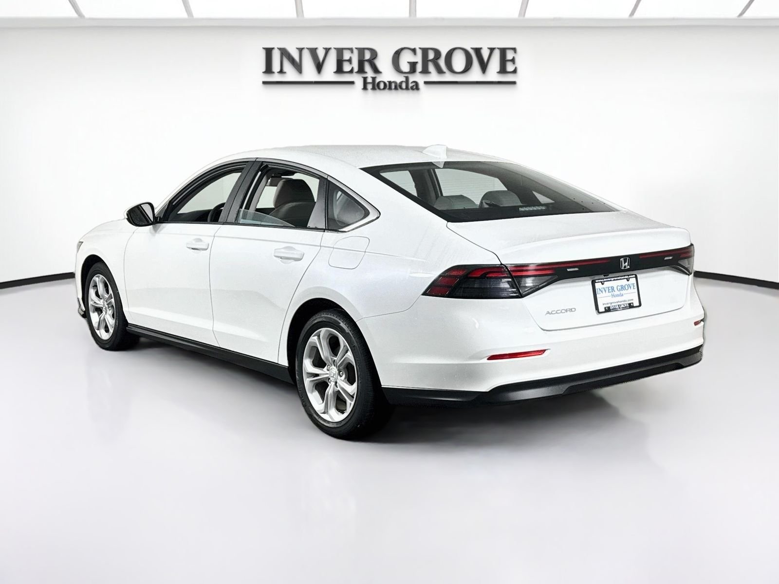 2024 Honda Accord LX - Photo 7