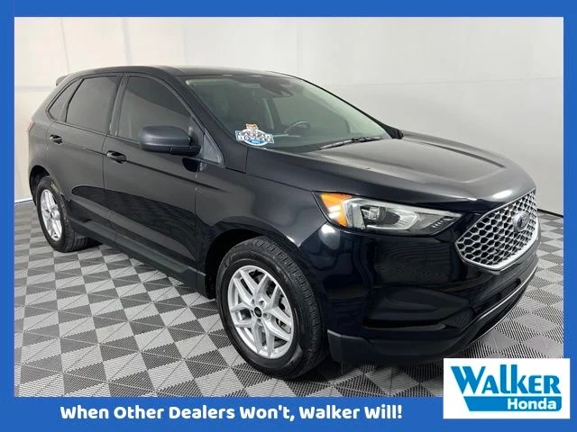 2023 Ford Edge SE