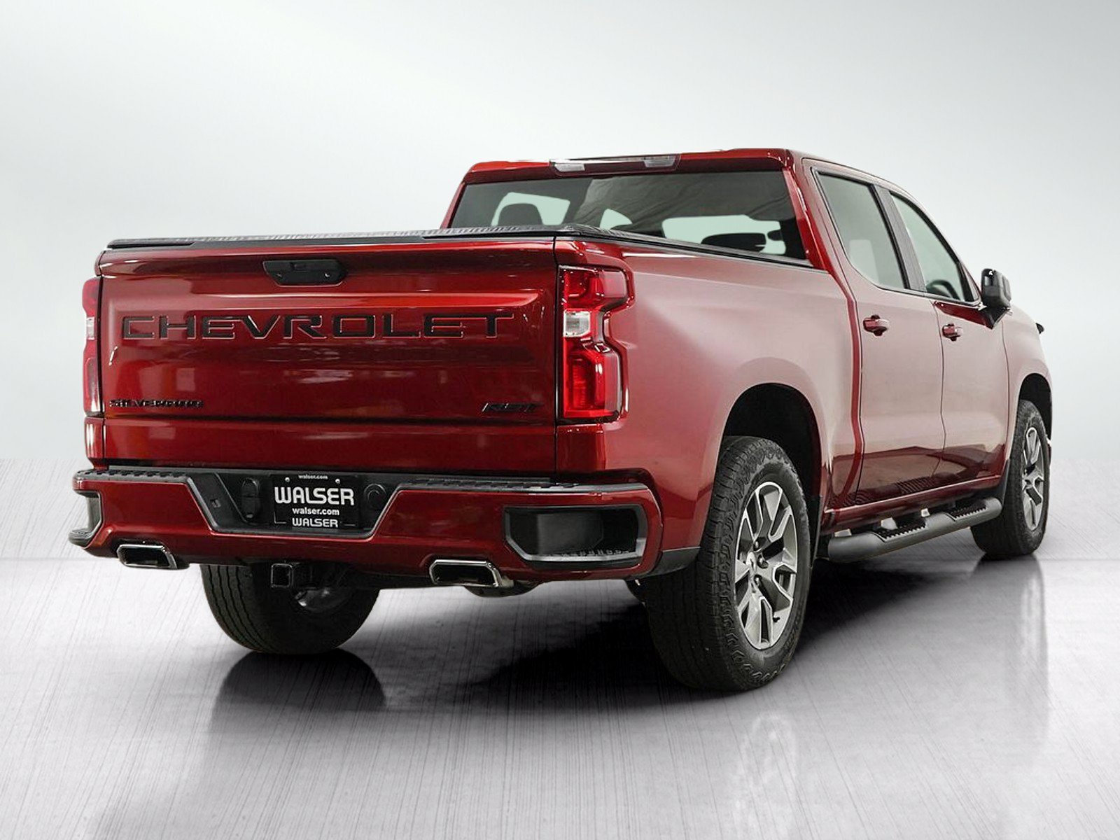 Used 2021 CHERRY RED TINTCOAT Chevrolet RST image 5