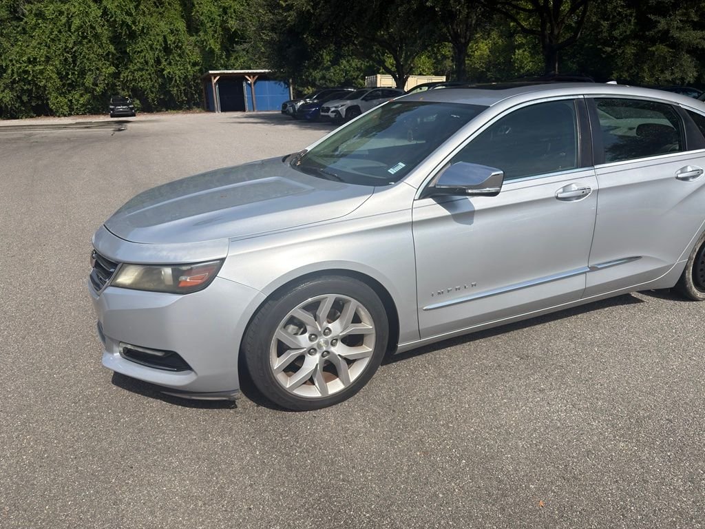 Used 2014 Silver Chevrolet LTZ image 4